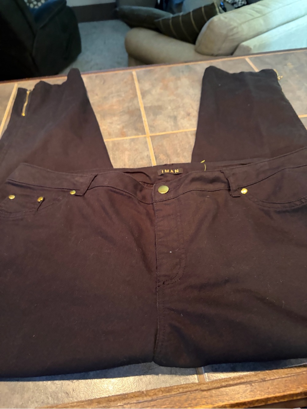 IMAN Black Skinny denim like  Pants with Gold-Tone Hardware 20 W short